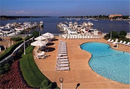 Hotel Molly Pitcher Red Bank