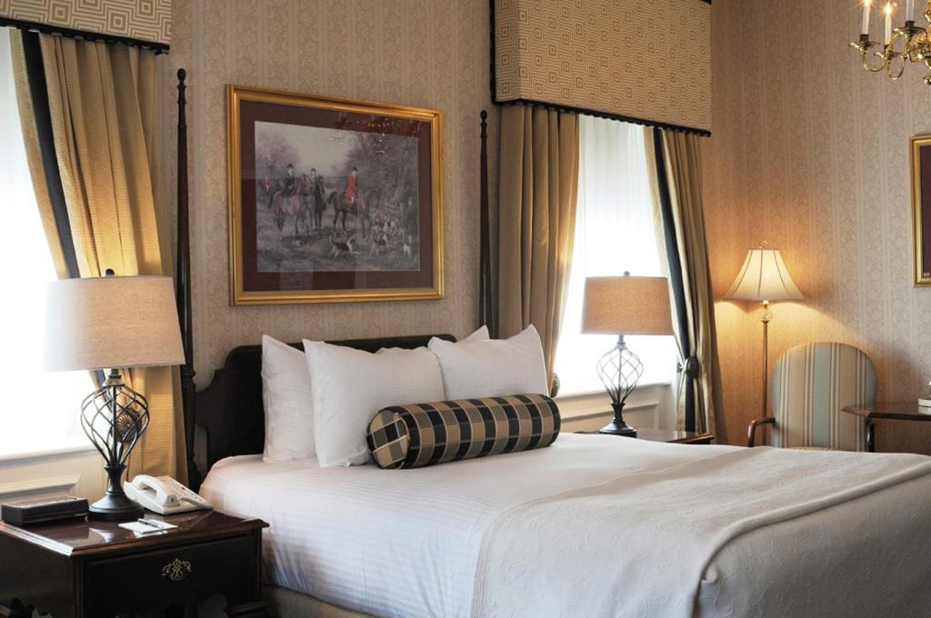 Molly Pitcher 5* Red Bank