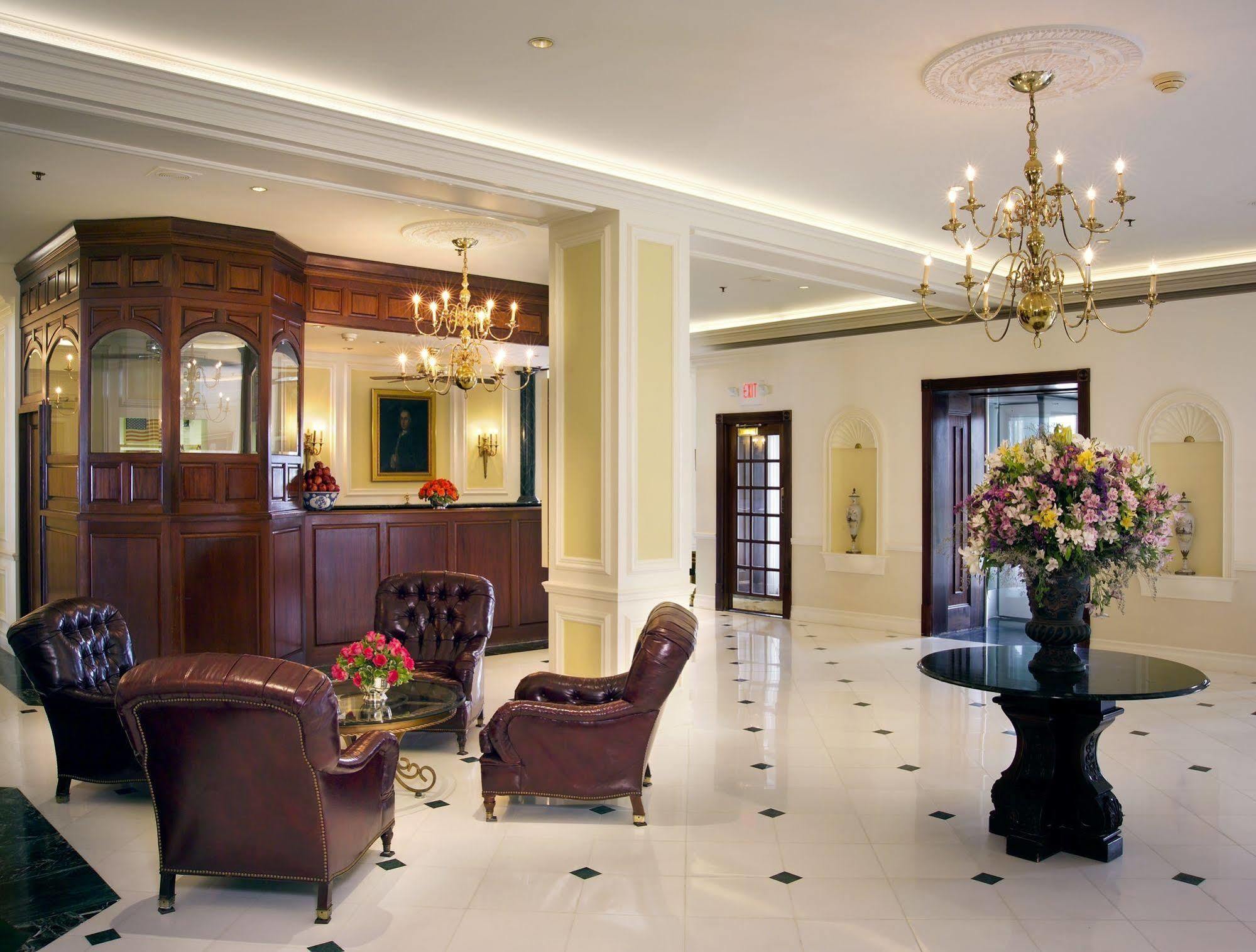Molly Pitcher Hotel