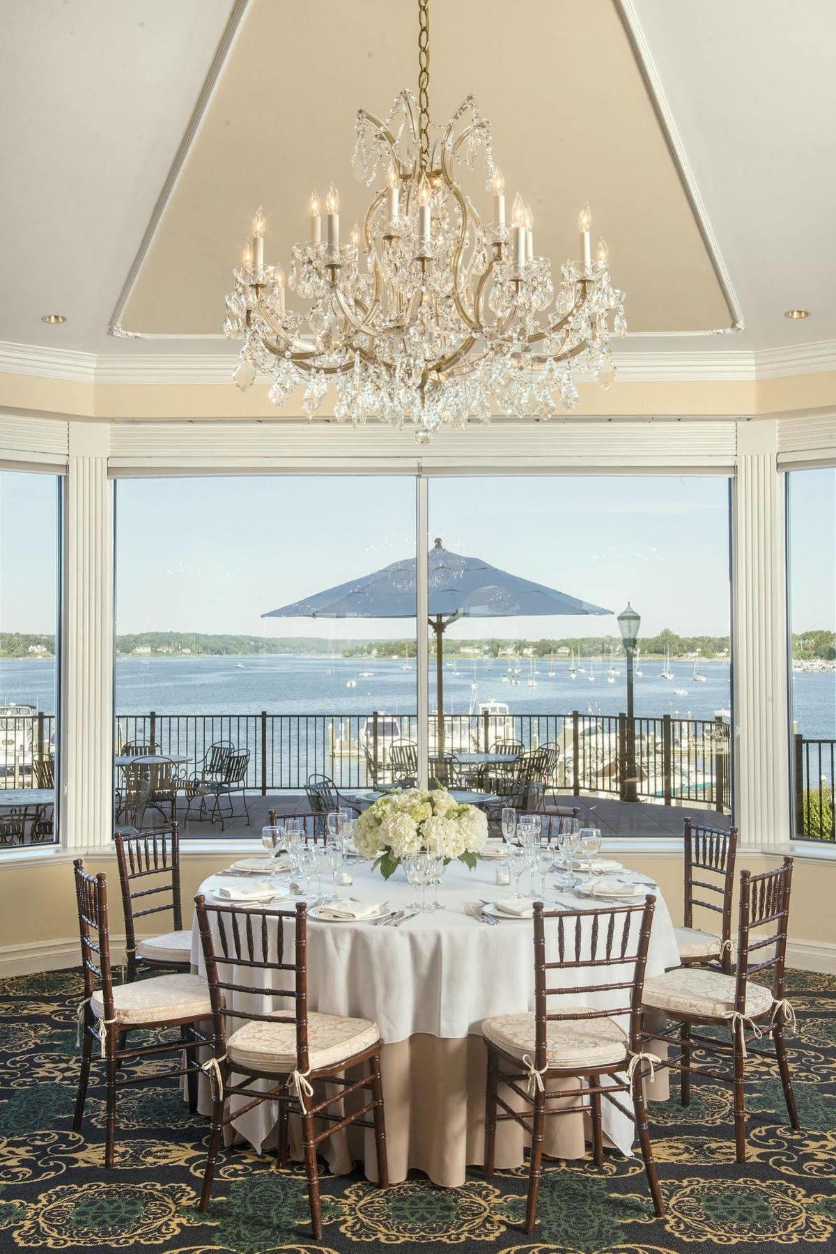 Molly Pitcher 5* Red Bank